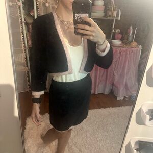 💕 fuzzy black/pink sweater and skirt set